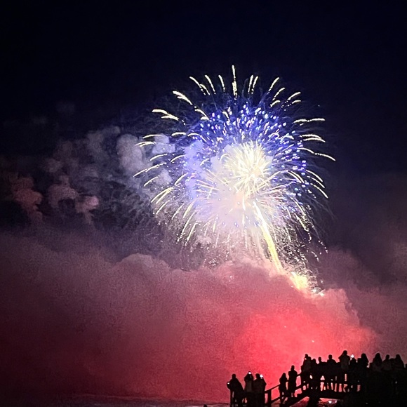 Meet your Posher, Erika - Picture 1 of 1